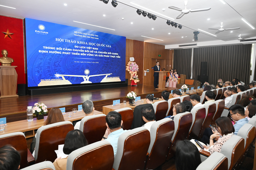 Đào tạo nhân lực du lịch đáp ứng yêu cầu chuyển đổi số và chuyển đổi xanh