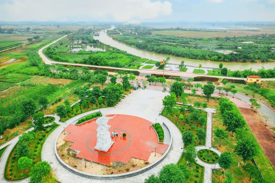 Khu di tích lịch sử văn hóa quốc gia đình - đền - Bến Tượng A Sào